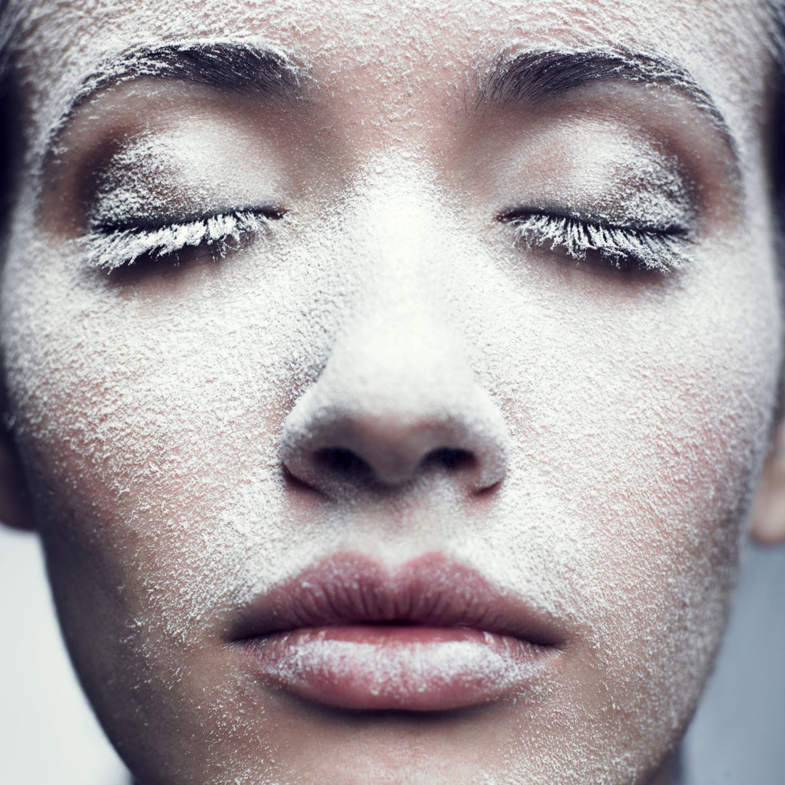 Facial skincare should keep your skin properly moisturized in winter.